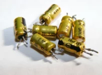 How To Charge Capacitor Without Resistor