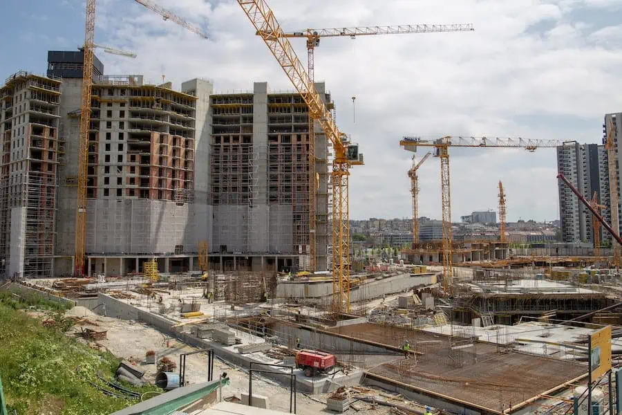 Top Projects Completed By Canada's Largest Construction Companies